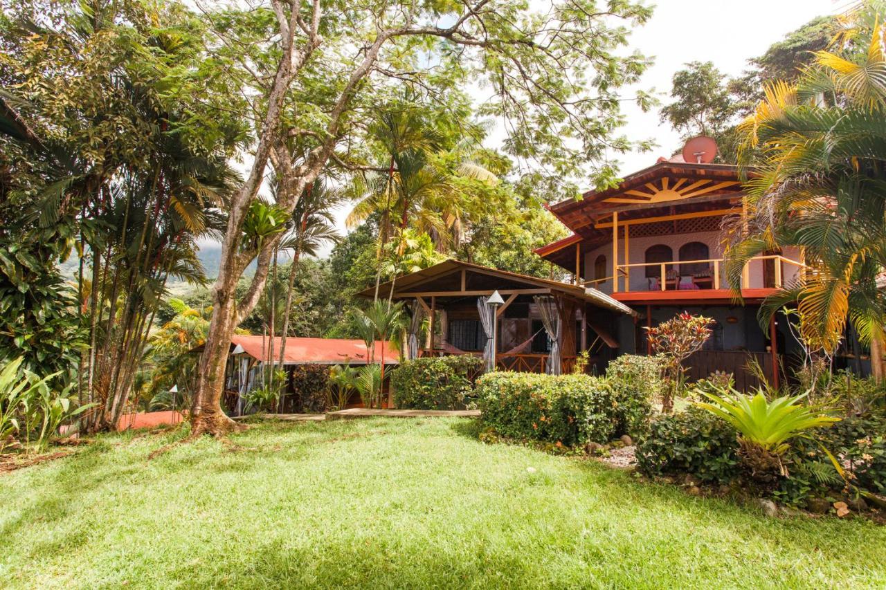 Pacific Edge Eco Lodge Dominical Exterior photo