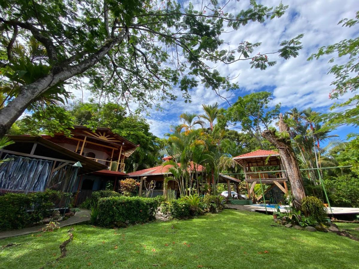 Pacific Edge Eco Lodge Dominical Exterior photo