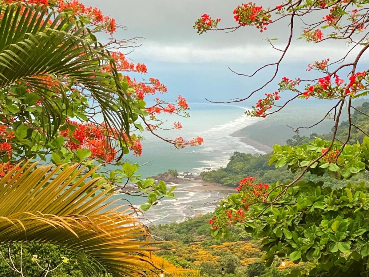 Pacific Edge Eco Lodge Dominical Exterior photo